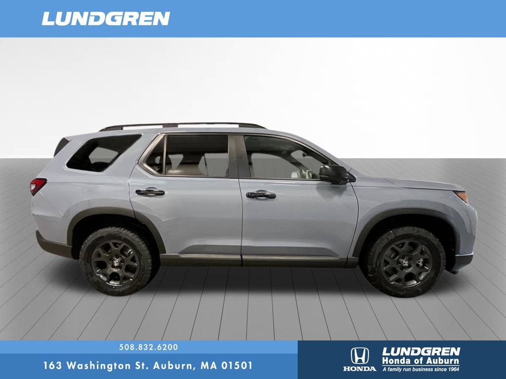 New 2026 Honda Pilot TrailSport image 6