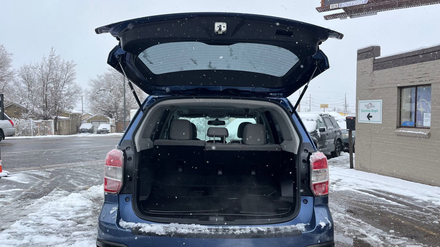 Used 2014 Subaru Forester 2.5i Premium w/ All-Weather Package image 22