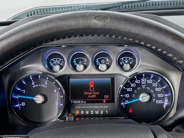 Used 2011 Ford F350 Lariat w/ Lariat Interior Pkg image 12