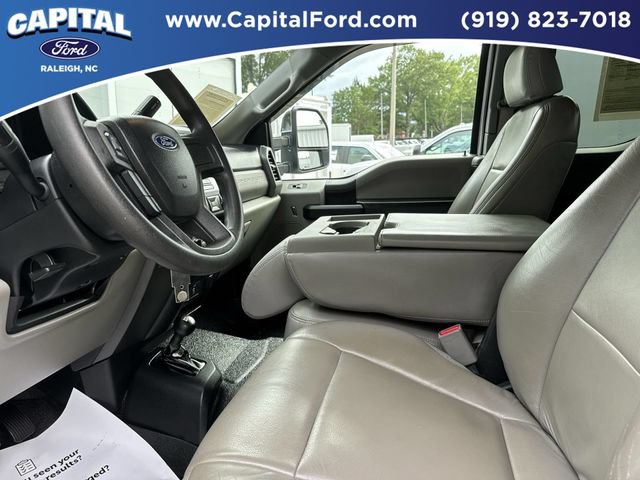 Used 2017 Ford F250 XL w/ Power Equipment Group AWD/4WD image 19