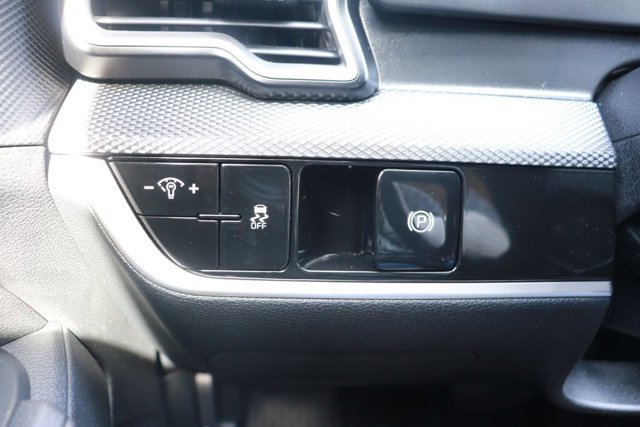Used 2025 Kia Sportage LX image 21