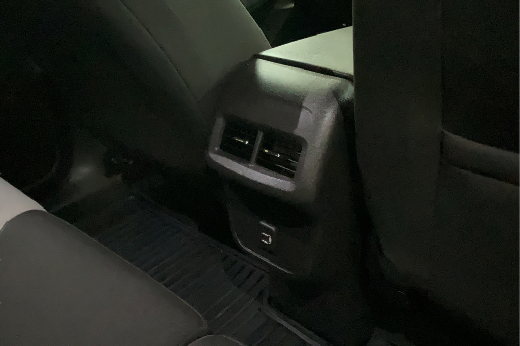Certified 2024 Chevrolet Equinox LS w/ LS Convenience Package FWD image 22