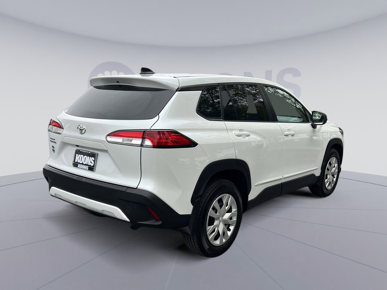 Used 2023 Toyota Corolla Cross L FWD image 16
