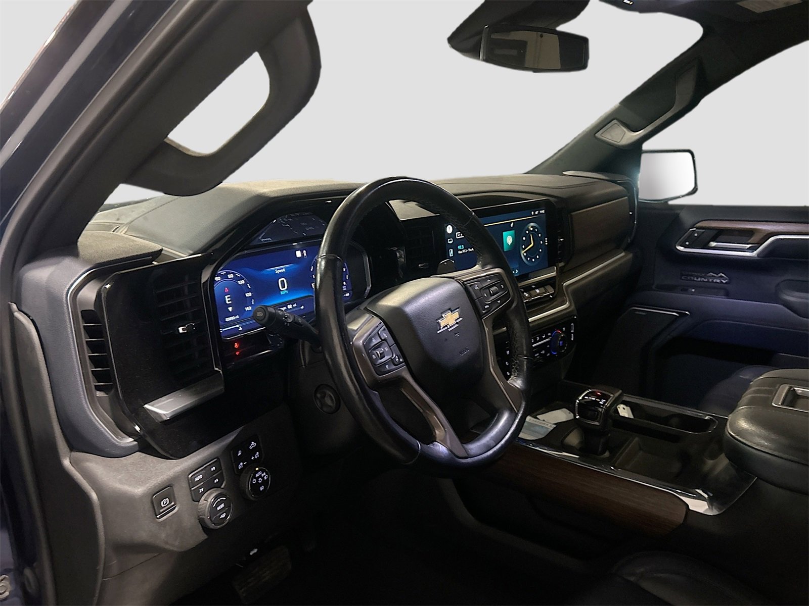 Used 2022 Chevrolet Silverado 1500 High Country w/ Z71 Off-Road Package image 9