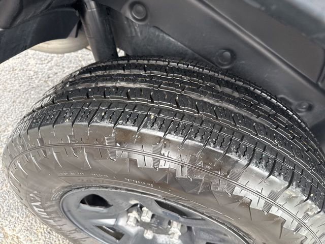 Used 2025 Jeep Wrangler Sport AWD/4WD image 19