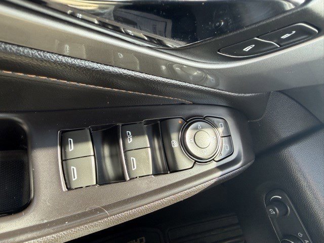 Used 2018 Chevrolet Traverse LT image 30