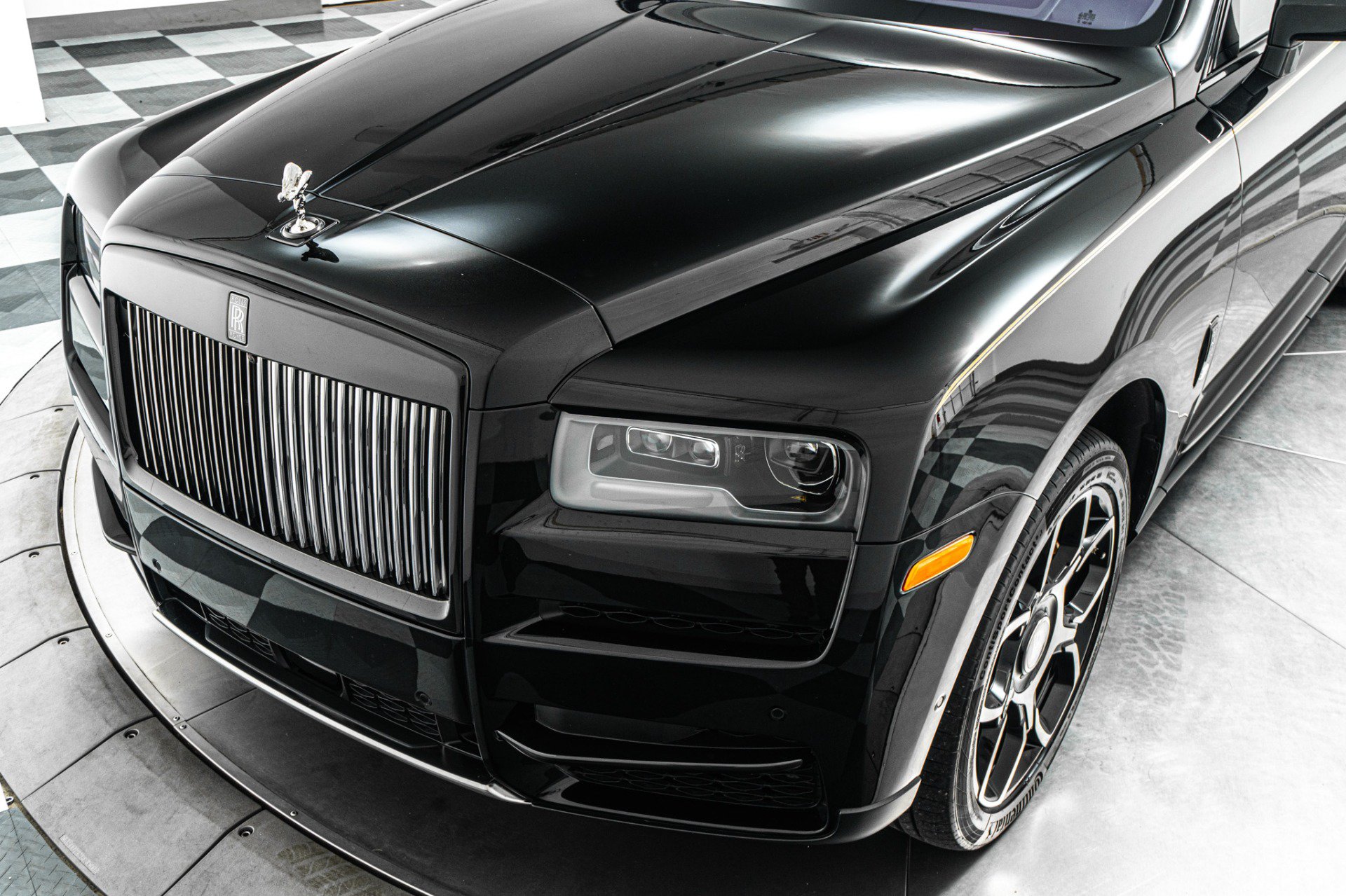 Used 2023 Rolls-Royce Cullinan Black Badge w/ Driver's Package AWD/4WD image 47