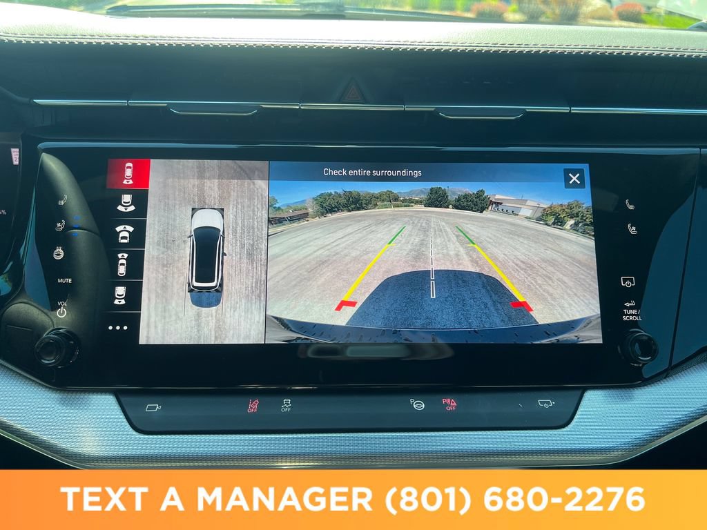 Used 2024 Jeep Wagoneer Limited AWD/4WD image 19