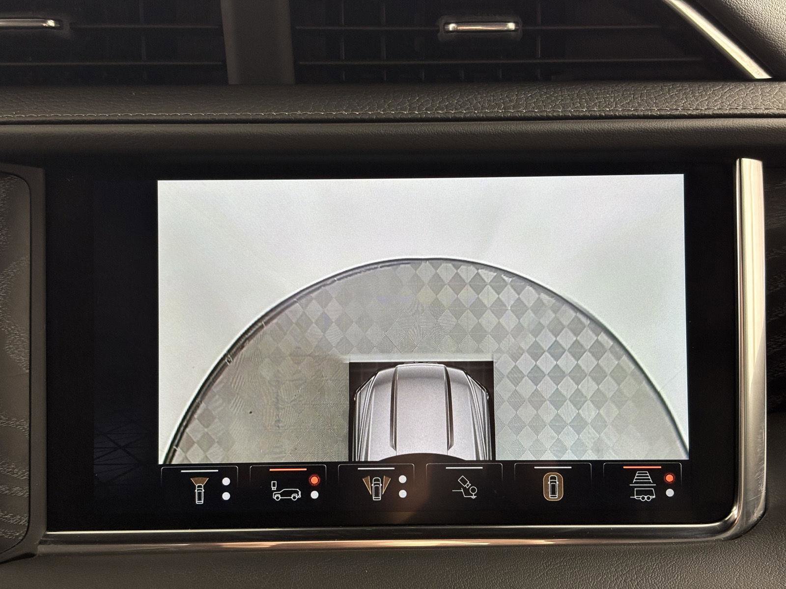 Used 2023 GMC Yukon Denali w/ Advanced Technology Package image 48