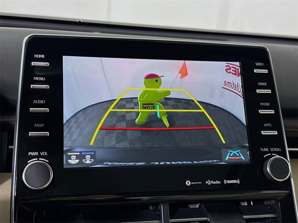 Certified 2020 Toyota Avalon XLE w/ Moonroof Package image 6