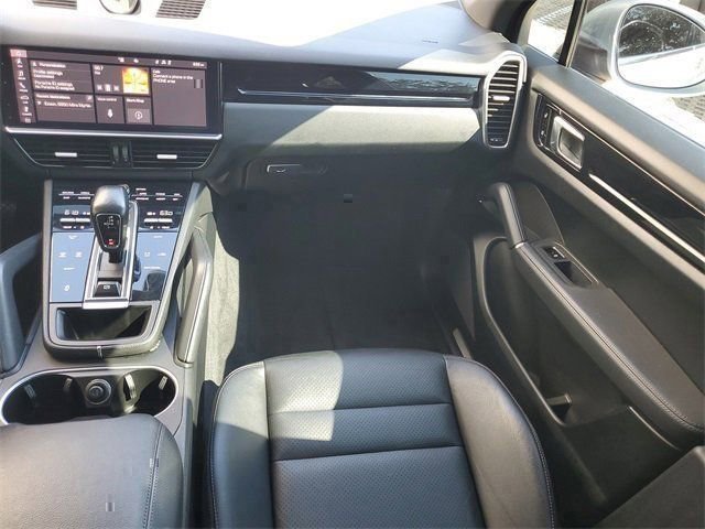 Certified 2021 Porsche Cayenne image 38