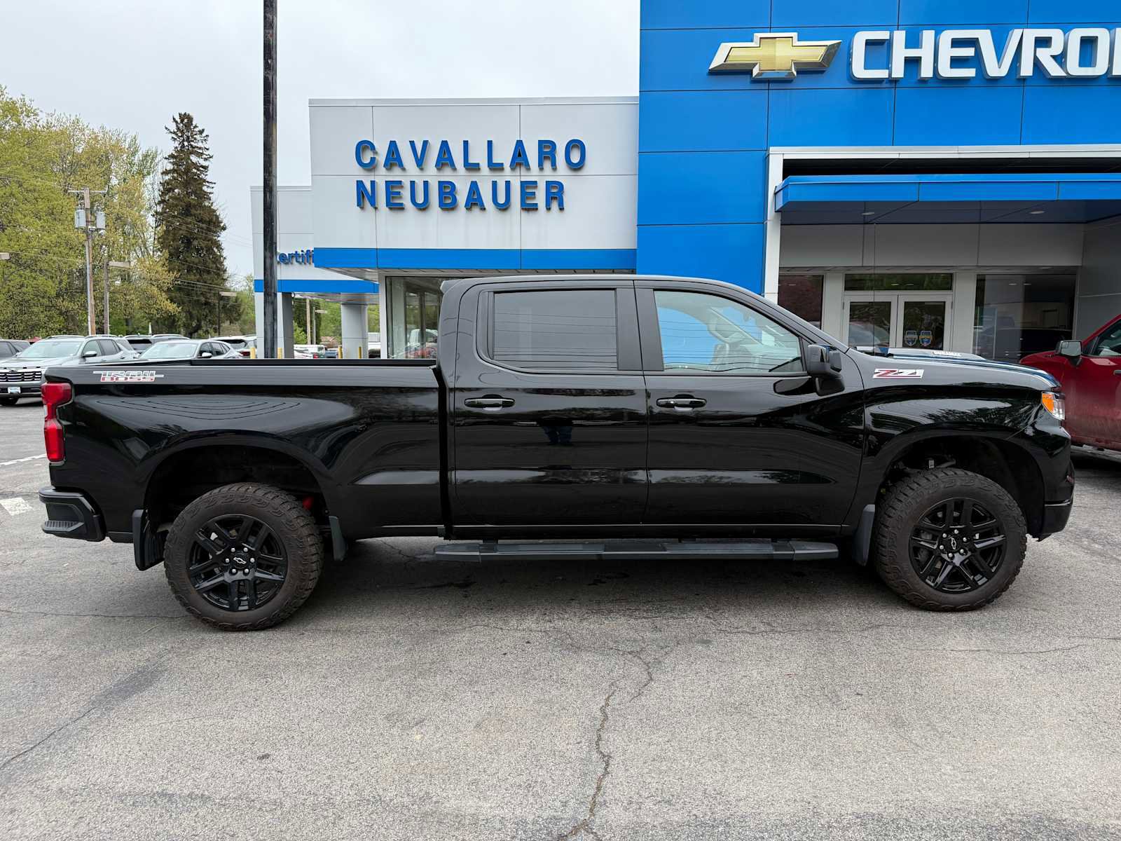 Used 2024 Chevrolet Silverado 1500 LT Trail Boss image 5