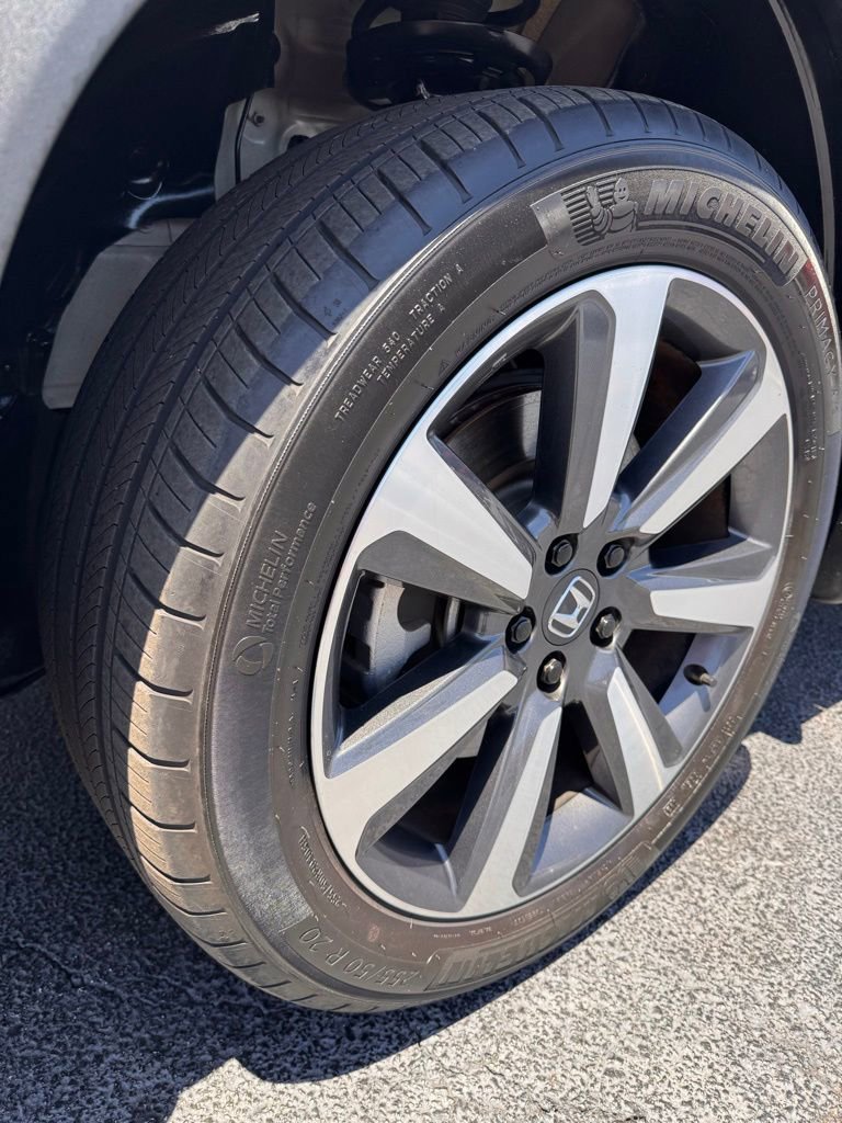 Used 2023 Honda Pilot Touring image 33