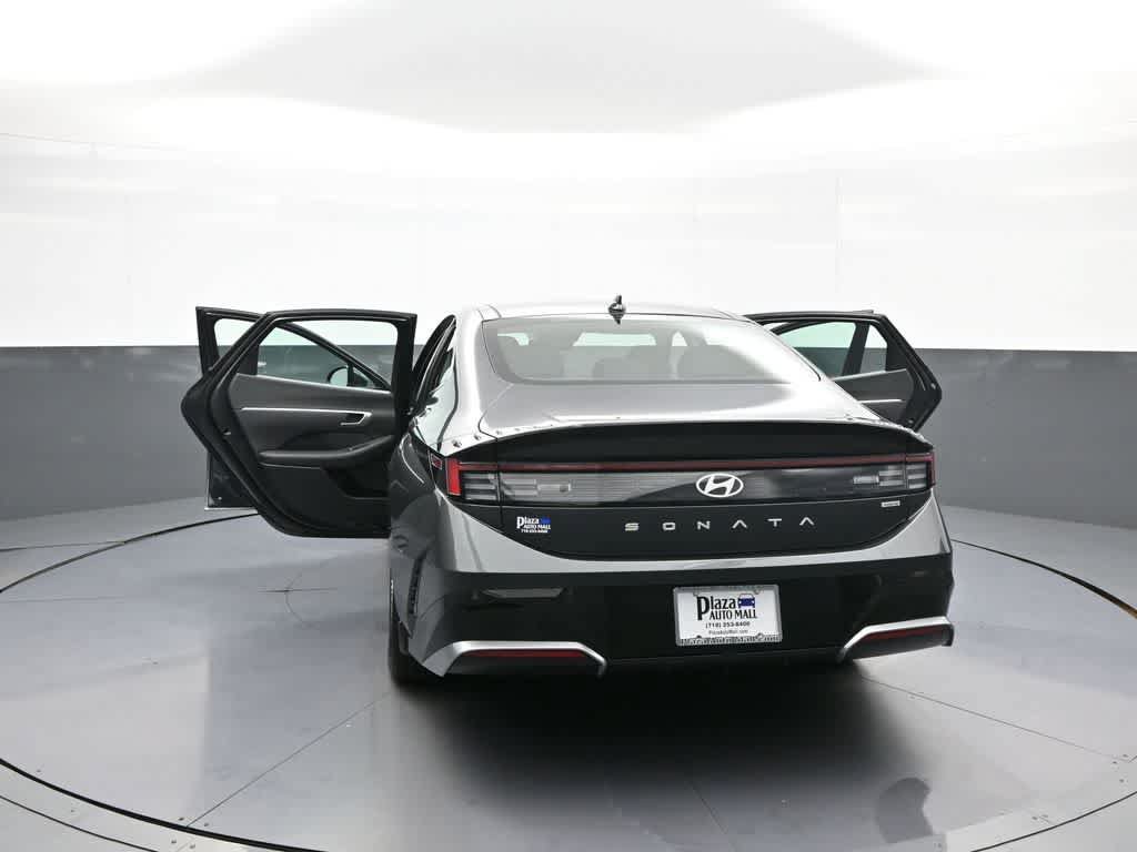 Used 2026 Hyundai Sonata SEL FWD image 47