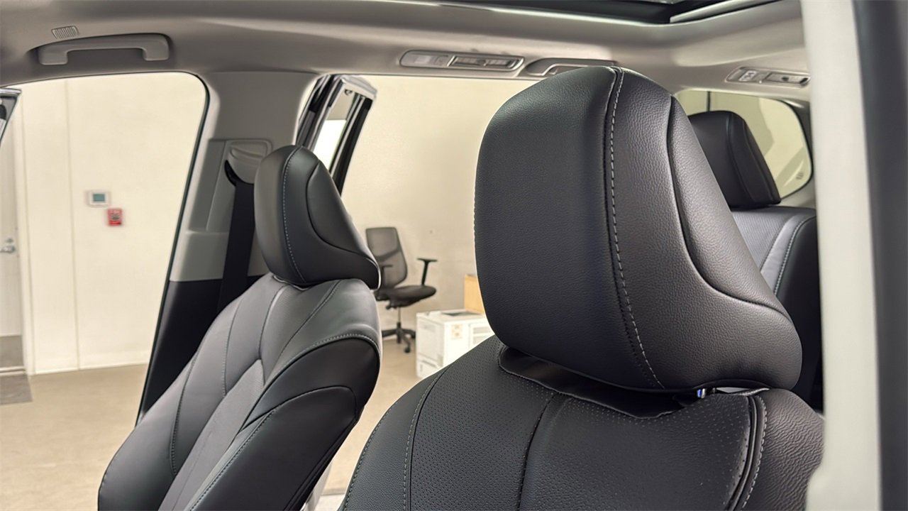 New 2026 Toyota Grand Highlander Limited image 13