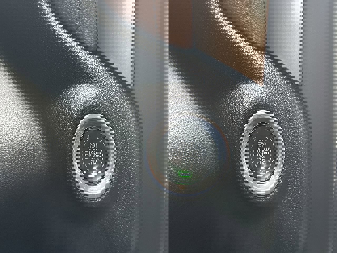 Used 2019 Chevrolet Silverado 1500 High Country w/ Technology Package image 16