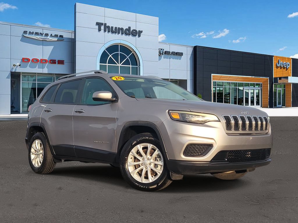 Used 2020 Jeep Cherokee Latitude AWD/4WD video 1