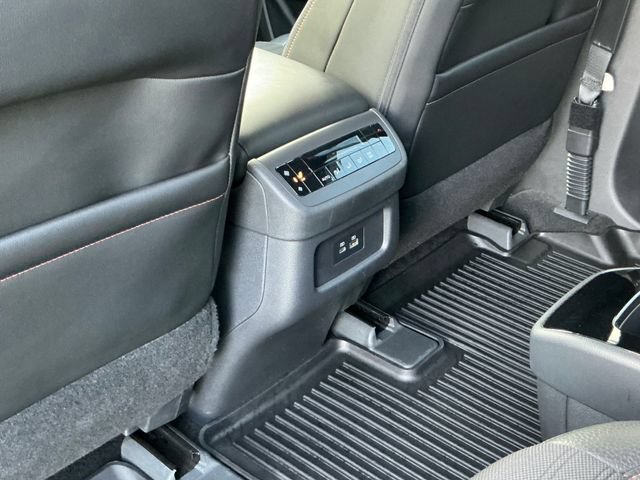 Used 2023 Nissan Pathfinder Rock Creek AWD/4WD image 27