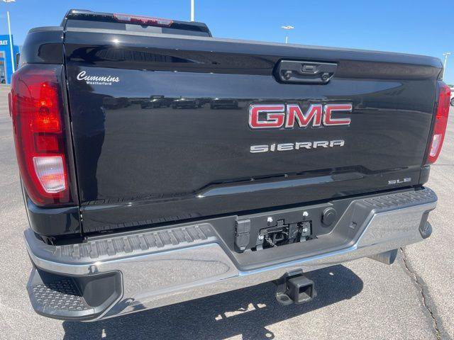 Used 2023 GMC Sierra 3500 SLT w/ SLT Convenience Package AWD/4WD image 12