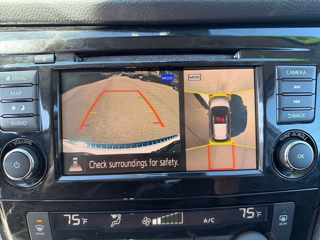 Used 2019 Nissan Rogue SL w/ Premium Package image 21