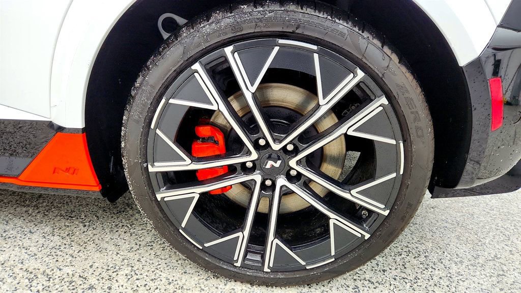 Used 2025 Hyundai Ioniq 5 N image 9