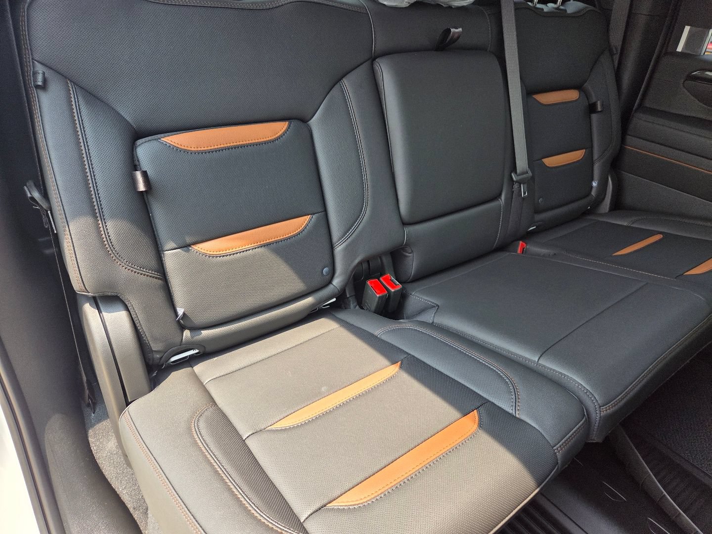 New 2026 GMC Sierra 2500 AT4 AWD/4WD image 25