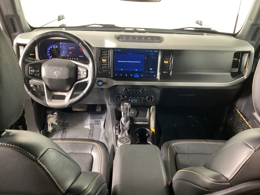 Used 2022 Ford Bronco Badlands w/ Sasquatch Package image 18