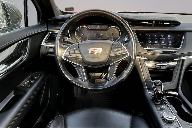 Used 2022 Cadillac XT5 Premium Luxury AWD/4WD image 8