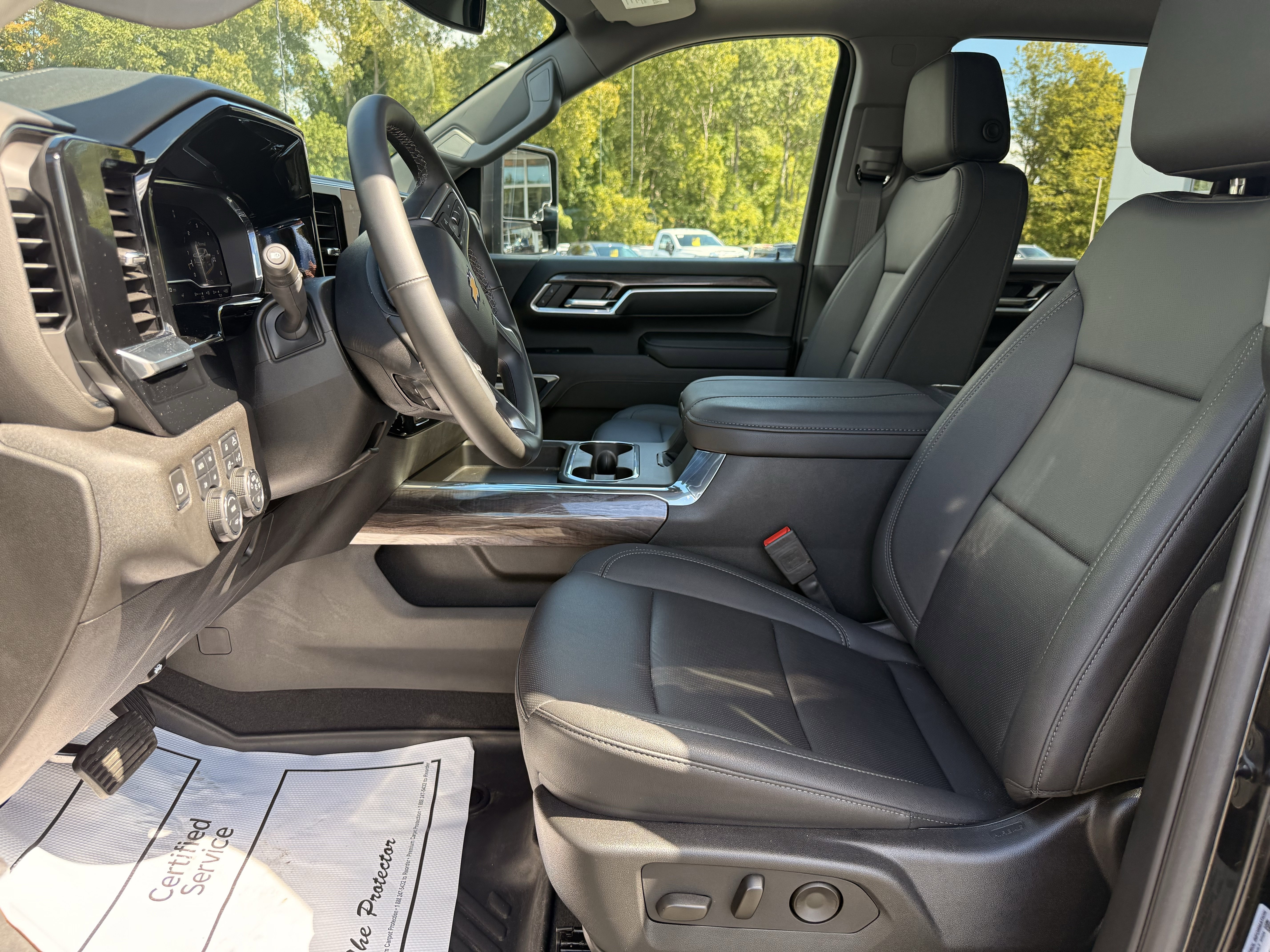 Certified 2024 Chevrolet Silverado 2500 LTZ w/ LTZ Plus Package image 12