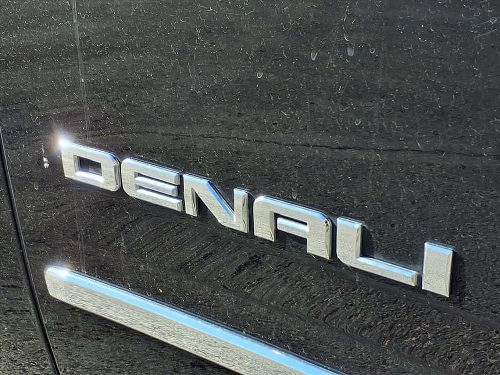 Used 2020 GMC Yukon Denali image 22