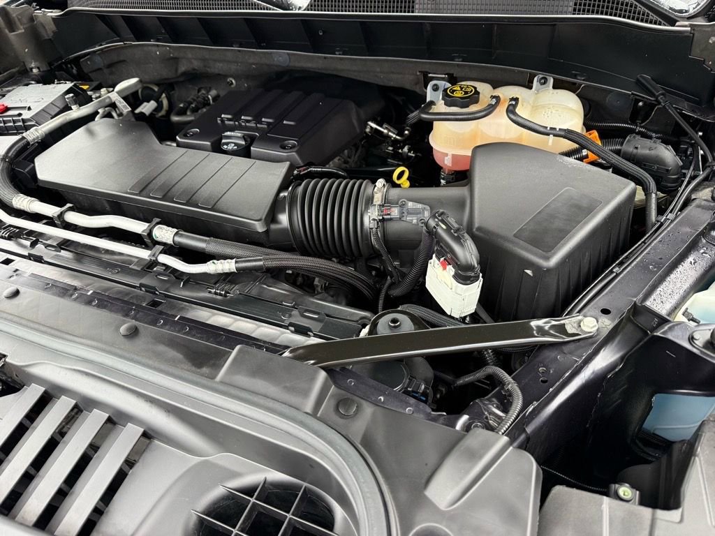 Used 2022 Chevrolet Silverado 1500 Custom image 32