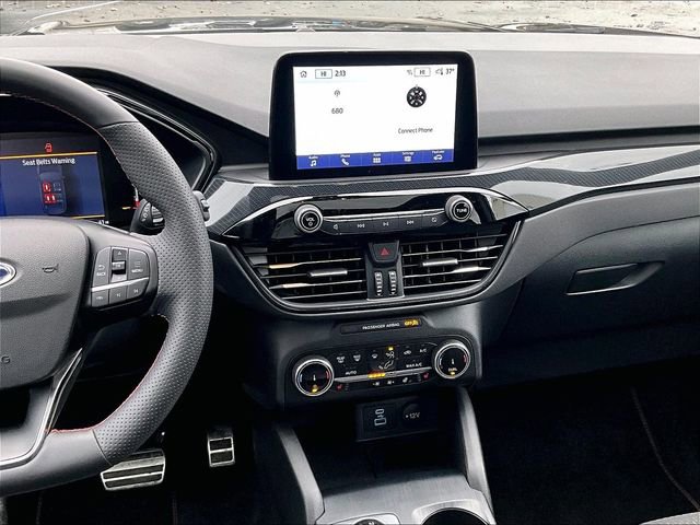 Used 2023 Ford Escape ST-Line image 6