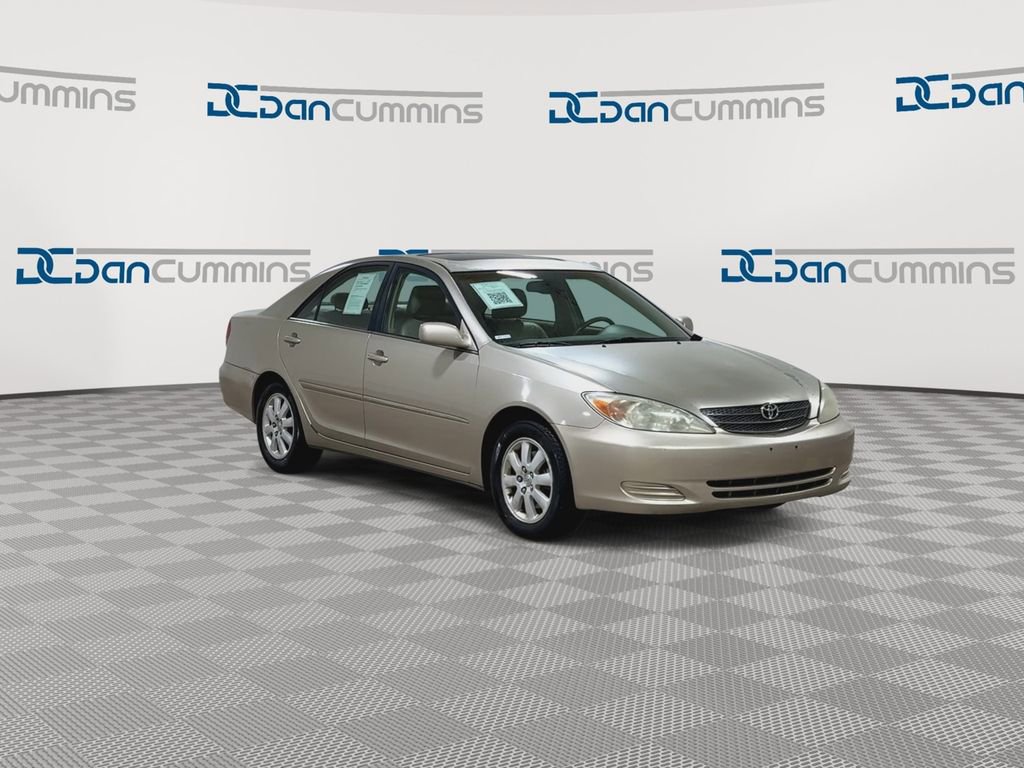 Used 2002 Toyota Camry XLE image 3