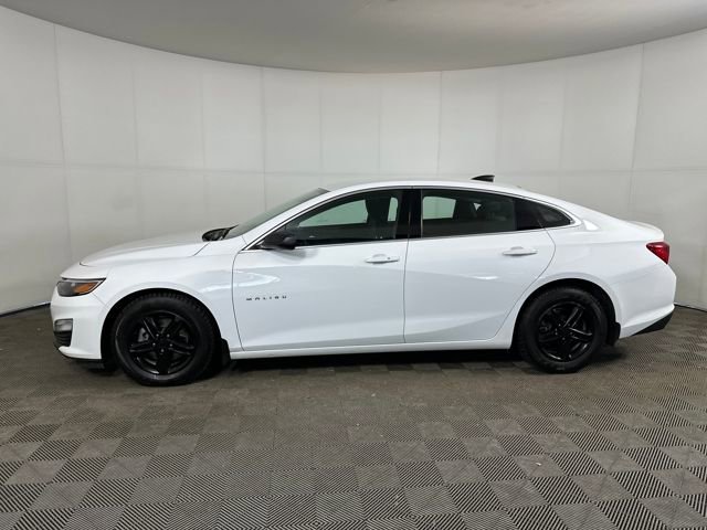 Used 2021 Chevrolet Malibu LS image 6