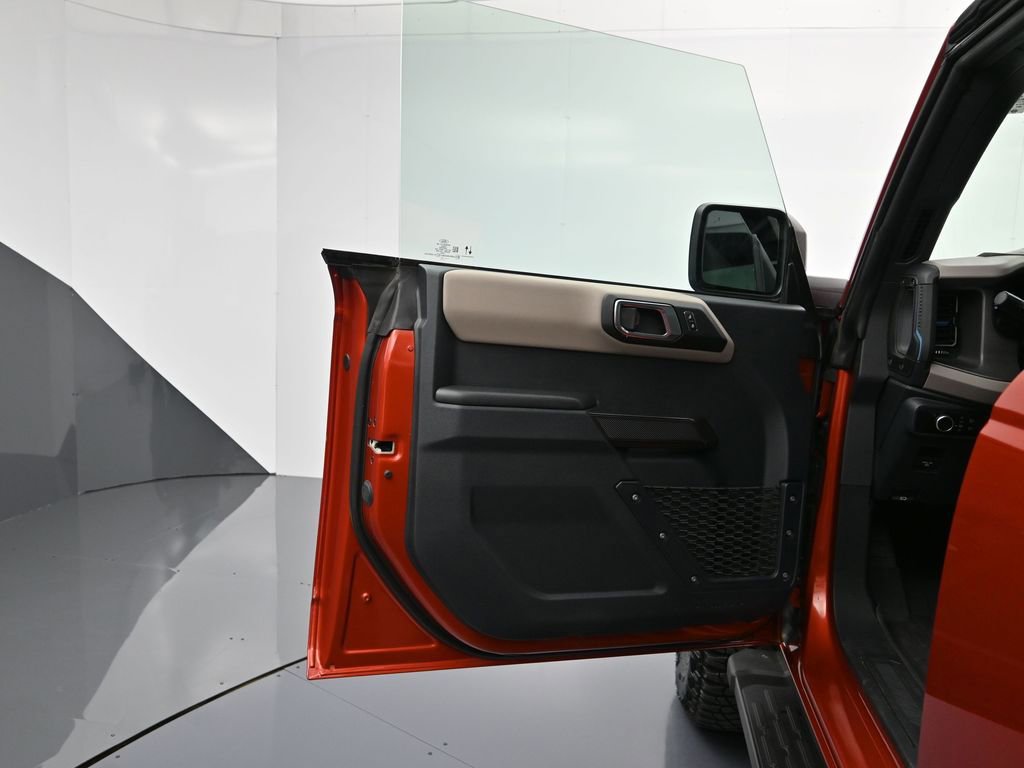 Used 2024 Ford Bronco Wildtrak image 11