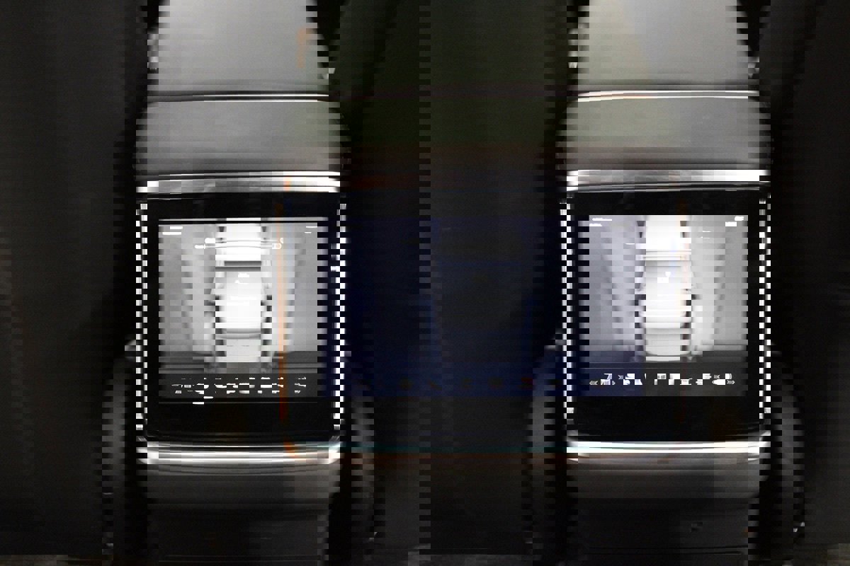 Used 2022 Tesla Model X 5 Seater AWD image 17