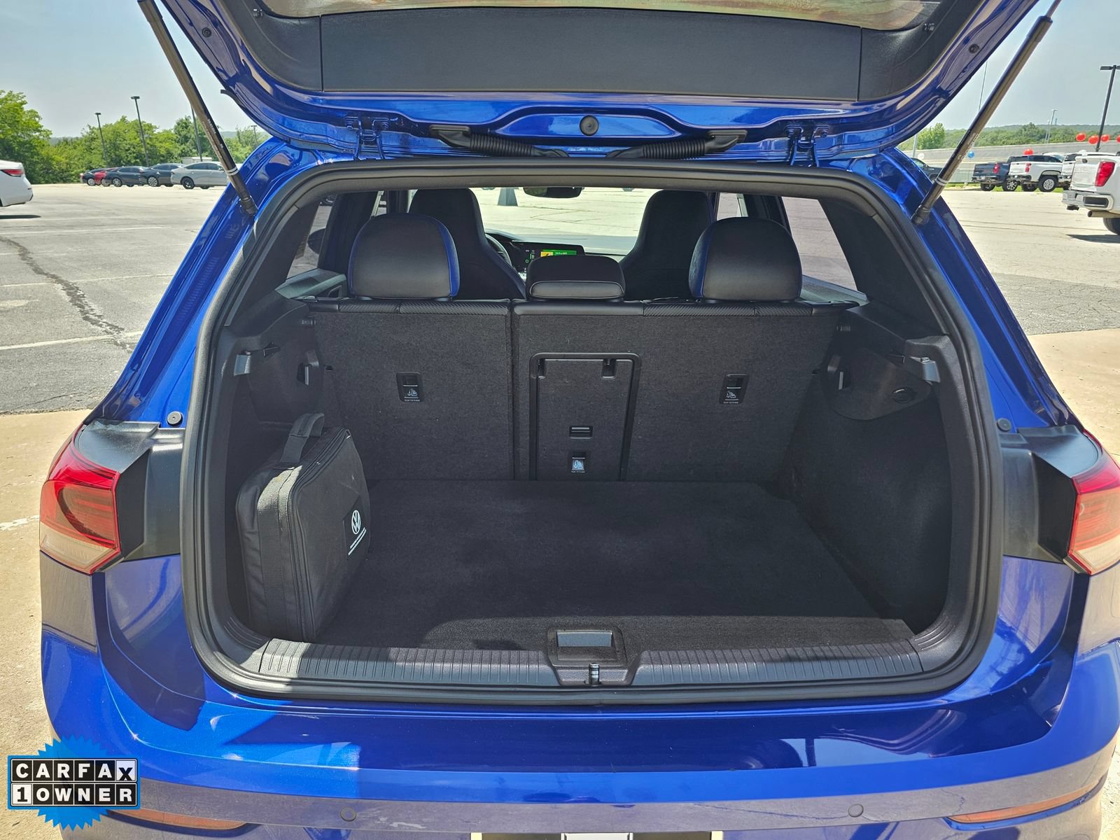 Used 2022 Volkswagen Golf R AWD/4WD image 36