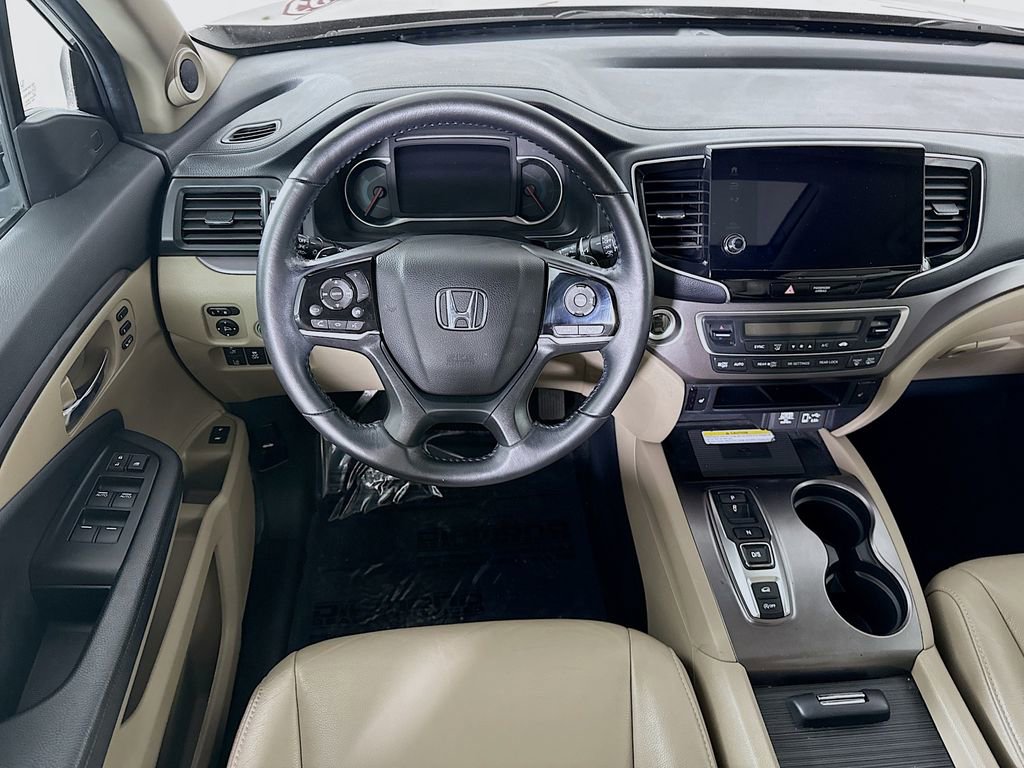 Used 2022 Honda Pilot Special Edition image 3