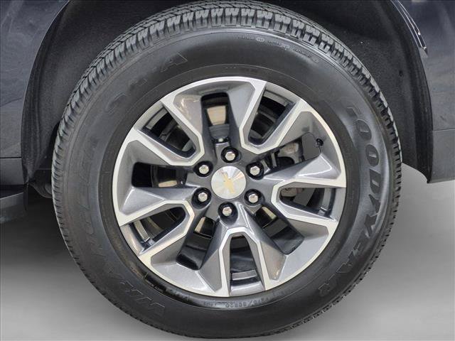 Used 2023 Chevrolet Suburban LT w/ LT Signature Plus Package RWD image 26