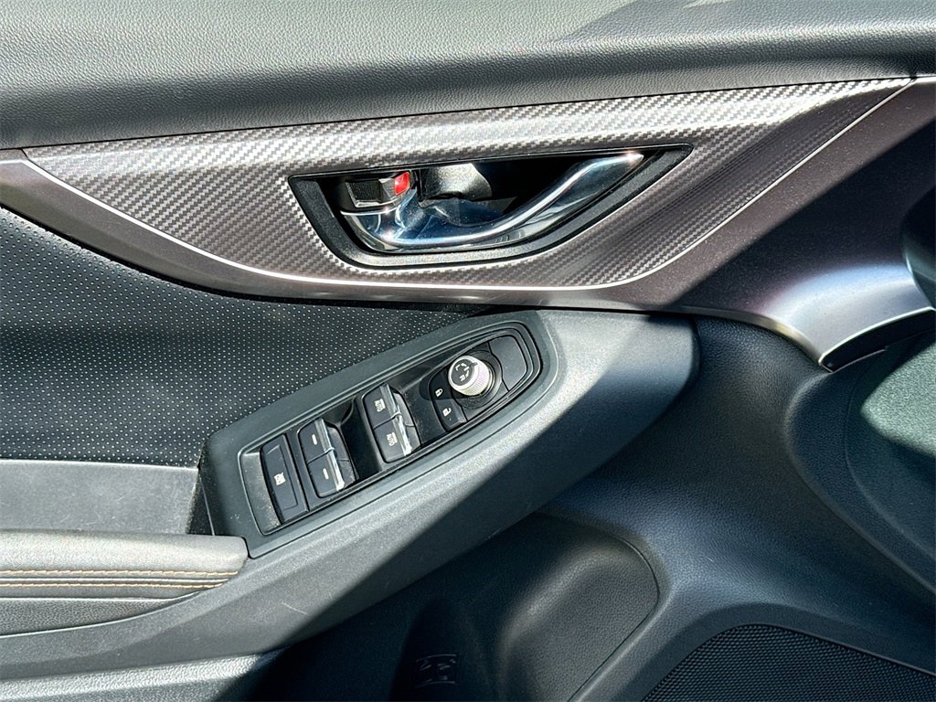 Used 2021 Subaru Crosstrek 2.5i Limited w/ Moonroof Package 1 image 18