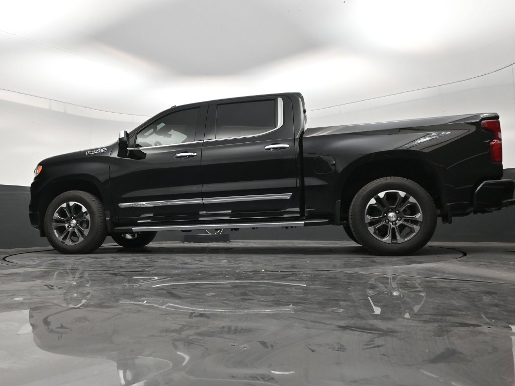 Used 2026 Chevrolet Silverado 1500 High Country w/ Technology Package RWD image 21