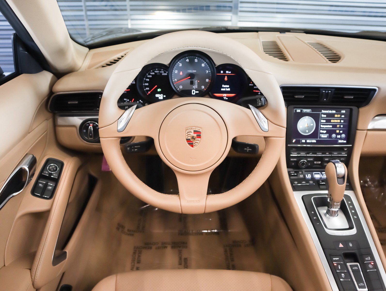 Used 2015 Porsche 911 Targa 4S image 13