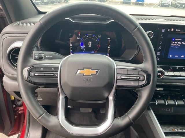Used 2023 Chevrolet Colorado LT w/ LT Convenience Package II AWD/4WD image 17