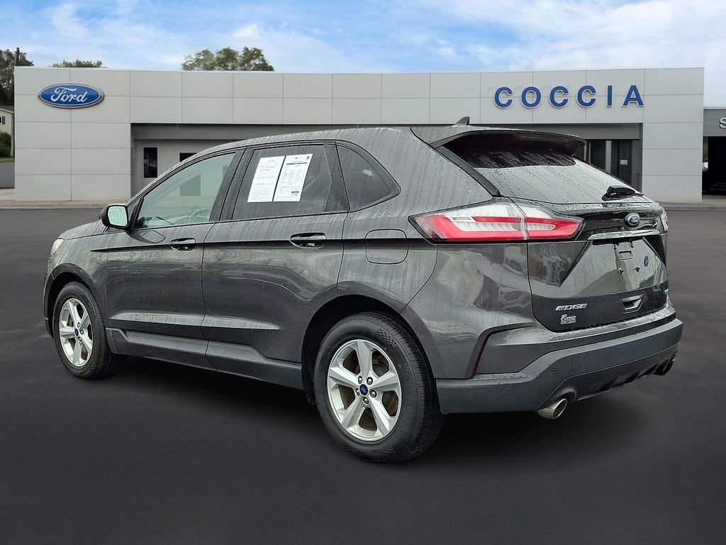 Certified 2020 Ford Edge SE image 6
