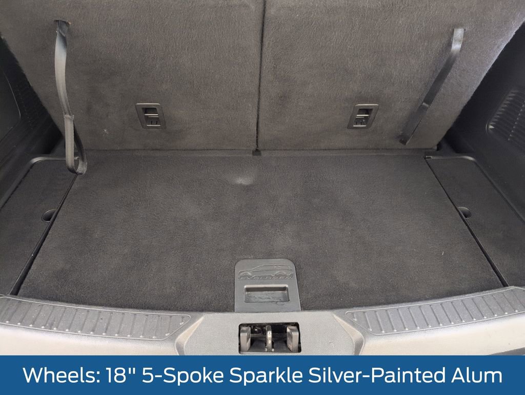 Used 2020 Ford Explorer XLT w/ Class III Trailer Tow Package image 31