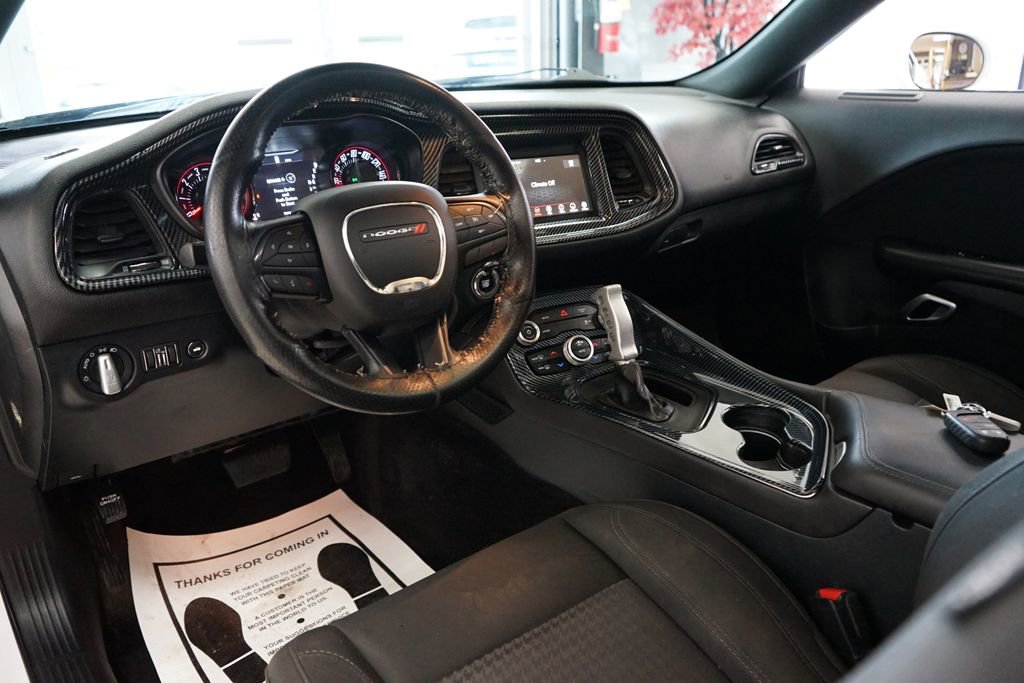 Used 2018 Dodge Challenger R/T w/ Blacktop Package image 37