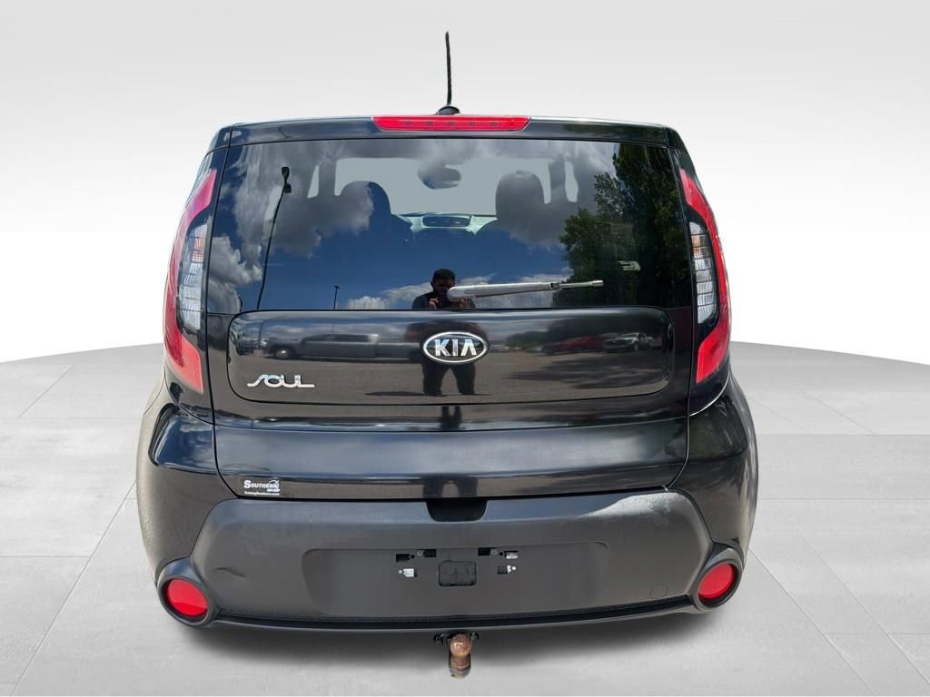 Used 2016 Kia Soul FWD image 4