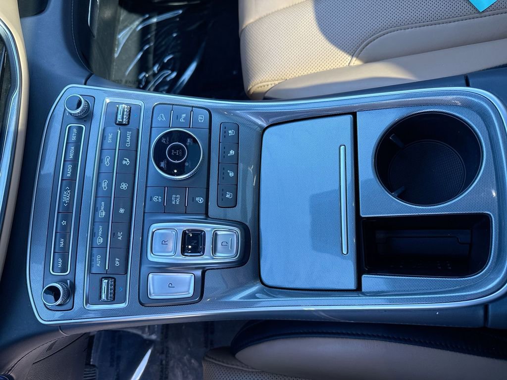 Used 2023 Hyundai Santa Fe Calligraphy image 21