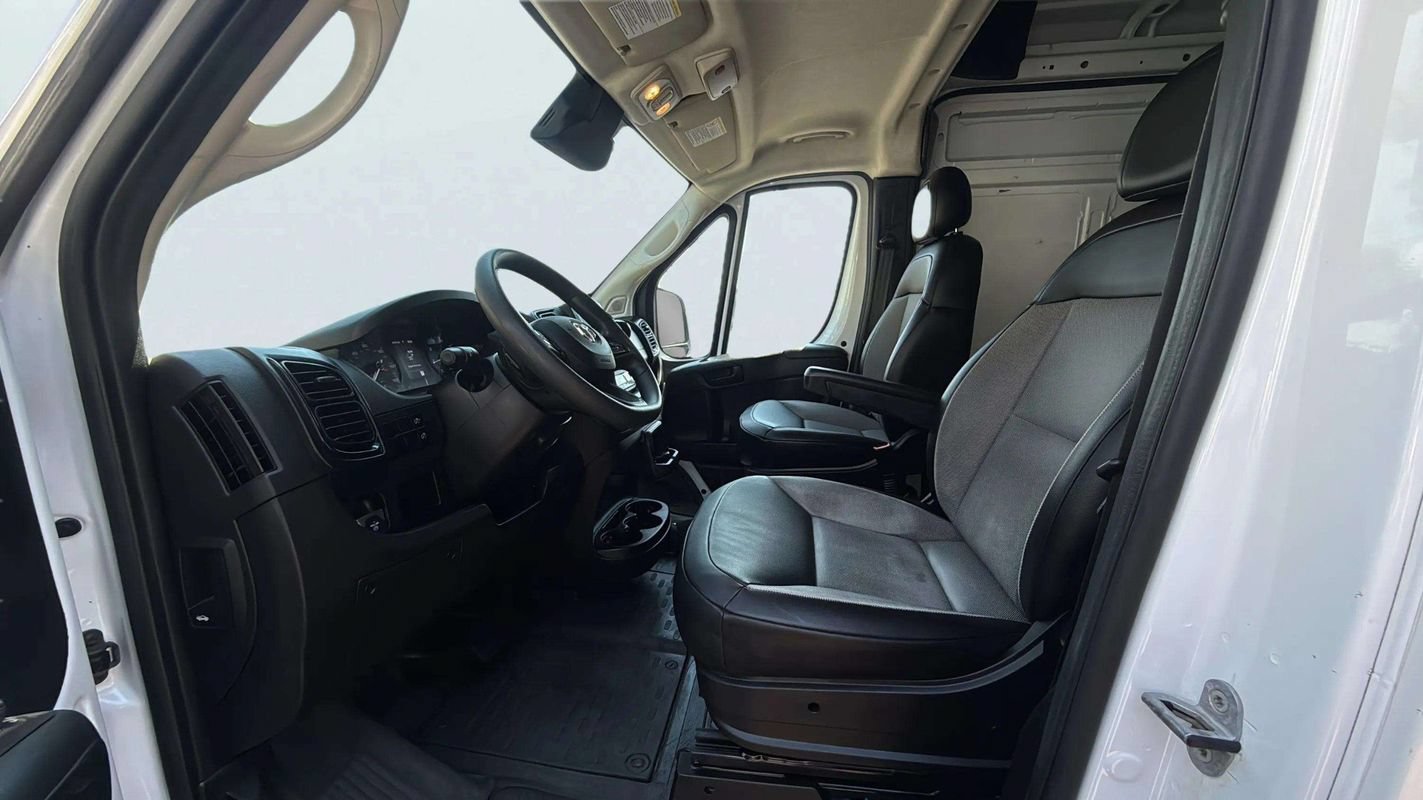 Used 2023 RAM ProMaster 2500 FWD image 14