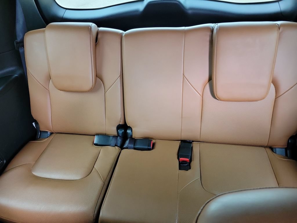 Used 2024 INFINITI QX80 Sensory w/ Cargo Package AWD/4WD image 16